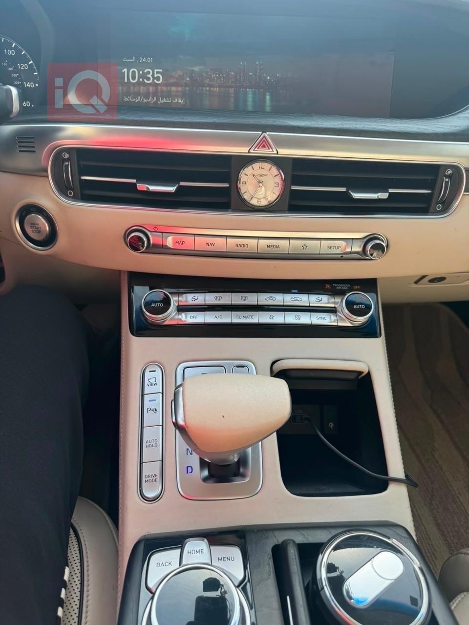 Genesis G90
